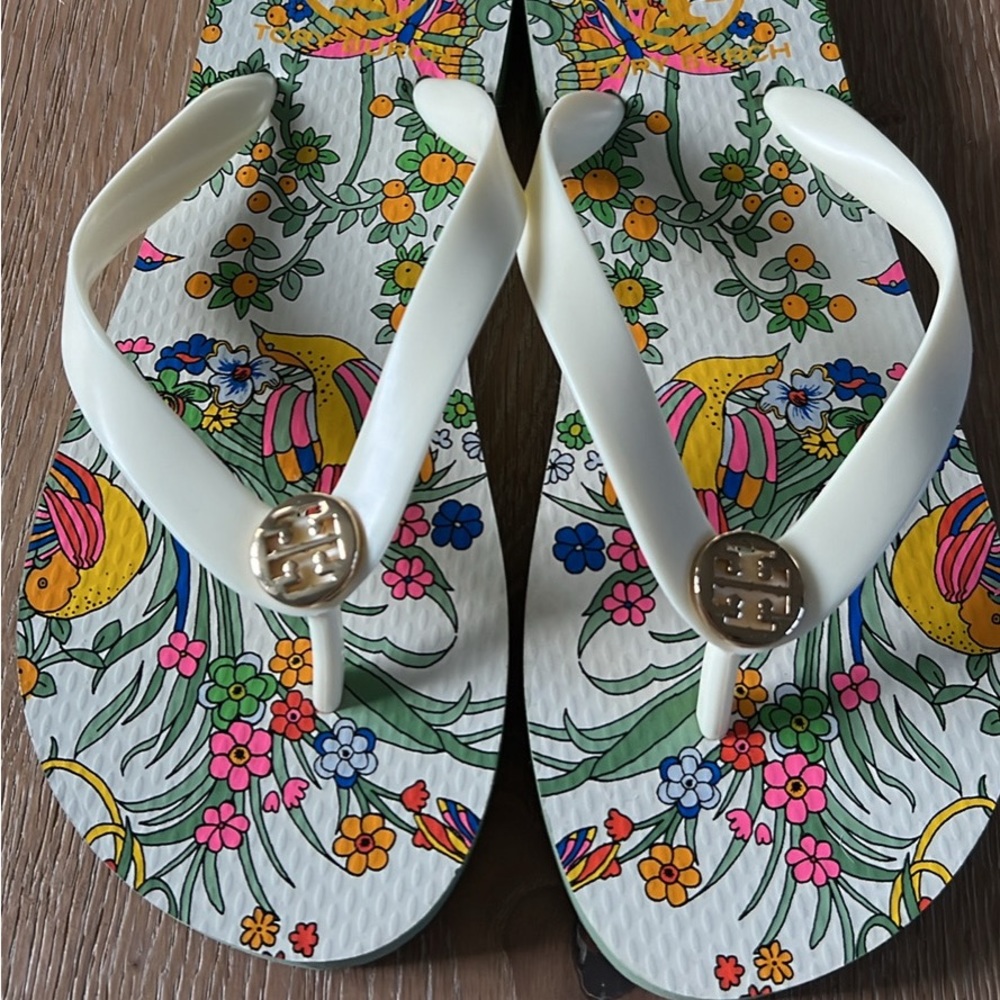 Tory Burch flip flops